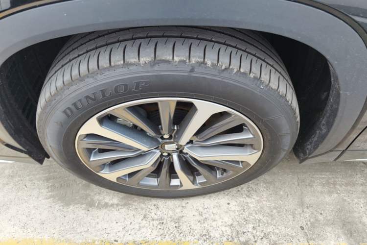 Used Toyota Crown Kluger 2026 Model 2.5L HEV All-Wheel-Drive Prestige Edition Left Front Wheel Hub