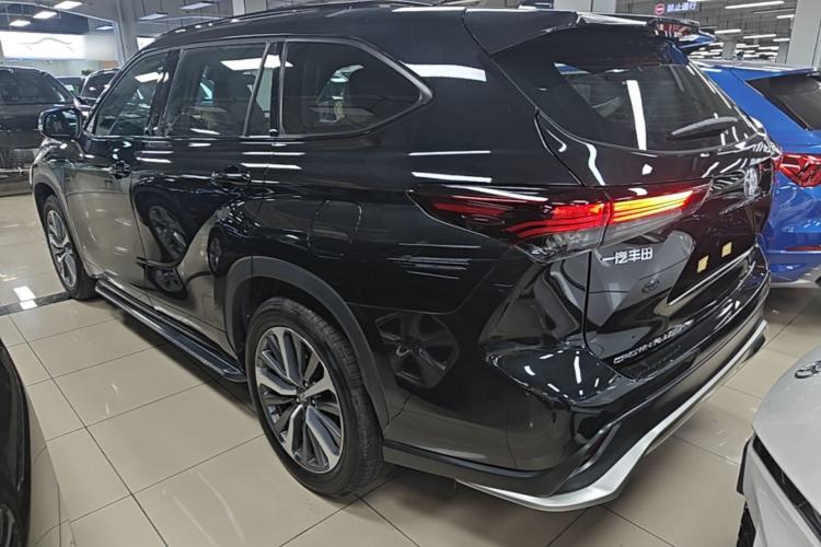 Used Toyota Crown Kluger 2026 Model 2.5L HEV All-Wheel-Drive Luxury Edition Rear Left 45 Deg