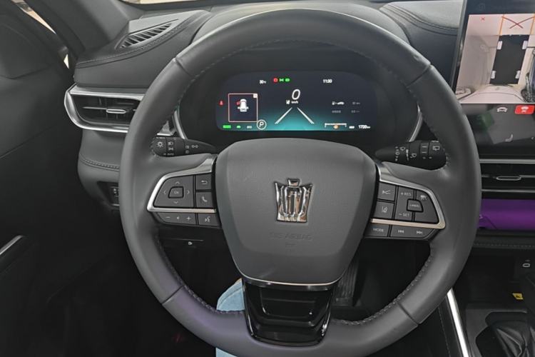 Used Toyota Crown Kluger 2026 Model 2.5L HEV All-Wheel-Drive Luxury Edition Steering Wheel