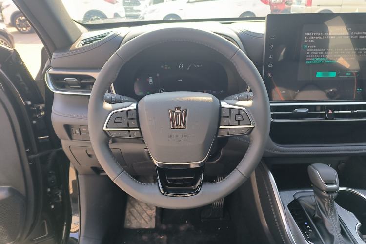 Used Toyota Crown Kluger 2026 Model 2.5L HEV All-Wheel-Drive Luxury Edition Steering Wheel