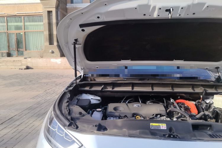 Used Toyota Crown Kluger 2026 Model 2.5L HEV All-Wheel-Drive Prestige Edition Engine Bay Right