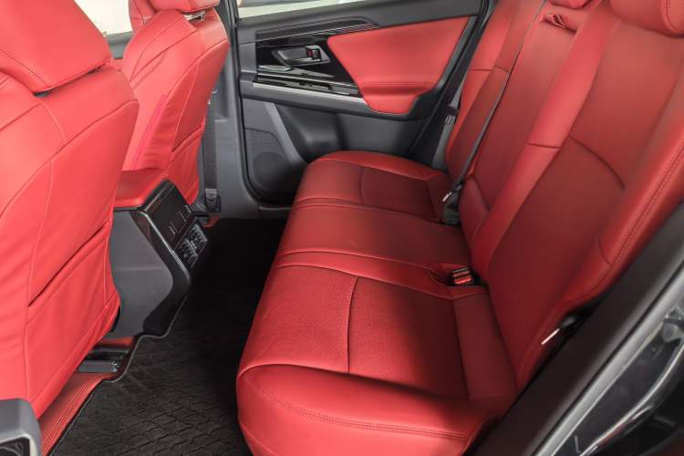 Used Toyota FAW bZ4X 2022 Two-Wheel-Drive Elite JOY Edition Interior 3