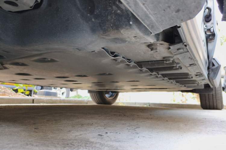 Used Toyota FAW bZ4X 2022 Four-Wheel-Drive High-Performance PRO Edition Chassis Front Left