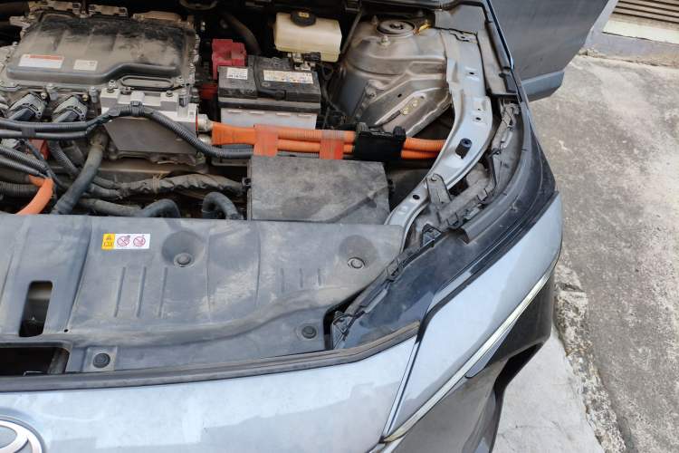 Used Toyota FAW bZ4X 2022 Four-Wheel-Drive High-Performance PRO Edition Engine Bay Left