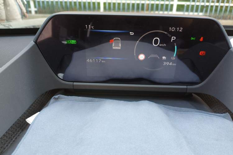 Used Toyota FAW bZ4X 2022 Four-Wheel-Drive High-Performance PRO Edition Odometer Close Up
