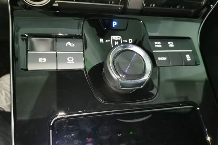 Used Toyota FAW bZ4X 2022 Two-Wheel-Drive Long-Range JOY Edition Gear Lever