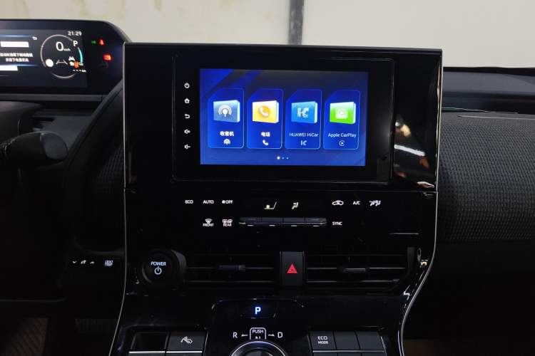 Used Toyota FAW bZ4X 2022 Two-Wheel-Drive Long-Range JOY Edition Audio And AC Panel