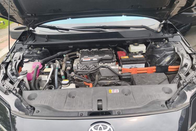 Used Toyota FAW bZ4X 2022 Four-Wheel-Drive High-Performance PRO Edition Engine Bay