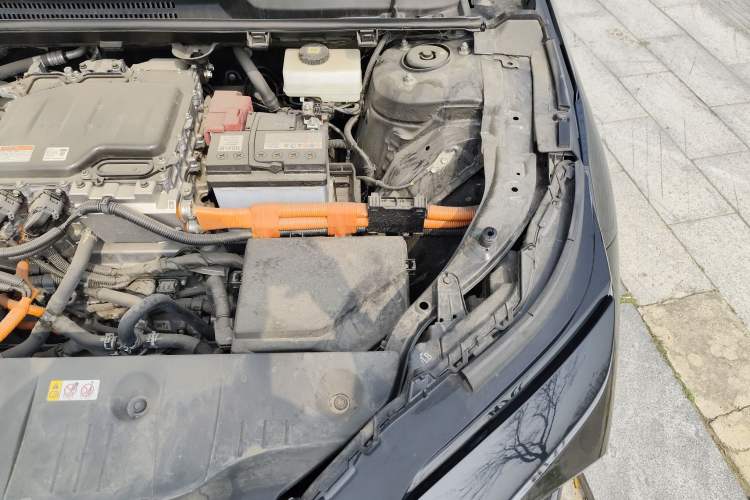 Used Toyota FAW bZ4X 2022 Two-Wheel-Drive Elite JOY Edition Engine Bay Left
