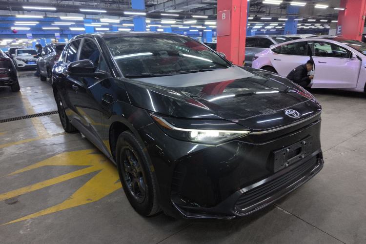 Used Toyota FAW bZ4X 2022 Two-Wheel-Drive Elite JOY Edition Exterior 2