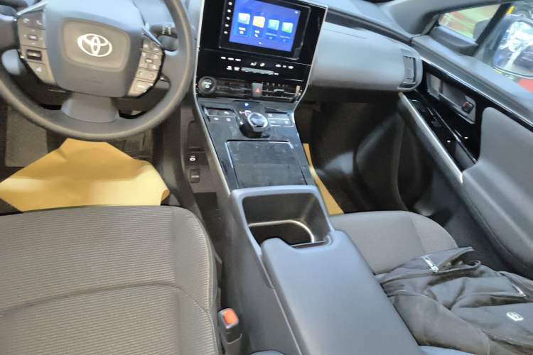 Used Toyota FAW bZ4X 2022 Two-Wheel-Drive Elite JOY Edition Gear Lever