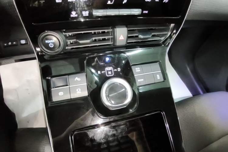 Used Toyota FAW bZ4X 2022 Two-Wheel-Drive Elite JOY Edition Gear Lever