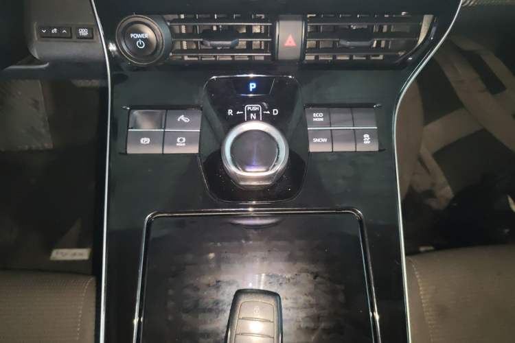 Used Toyota FAW bZ4X 2022 Two-Wheel-Drive Long-Range JOY Edition Gear Lever