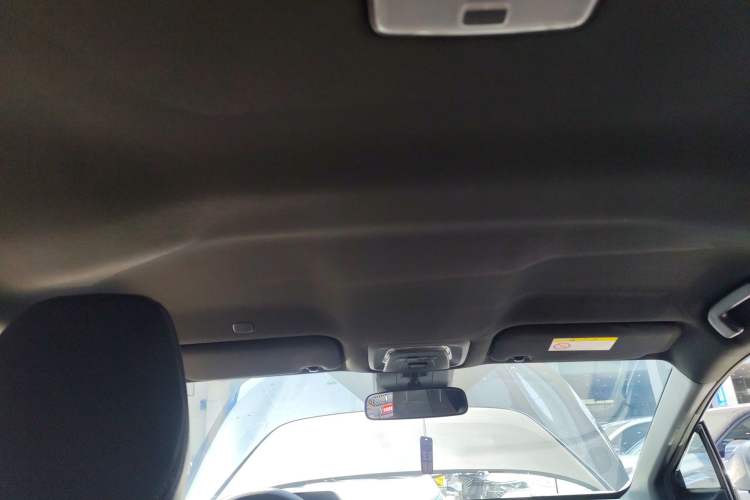 Used Toyota FAW bZ4X 2022 Two-Wheel-Drive Long-Range JOY Edition Headliner