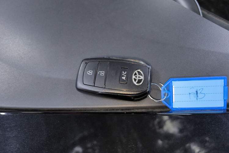 Used Toyota FAW bZ4X 2022 Two-Wheel-Drive Elite JOY Edition Interior 1