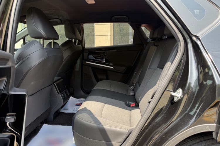 Used Toyota FAW bZ4X 2022 Two-Wheel-Drive Elite JOY Edition Interior 2
