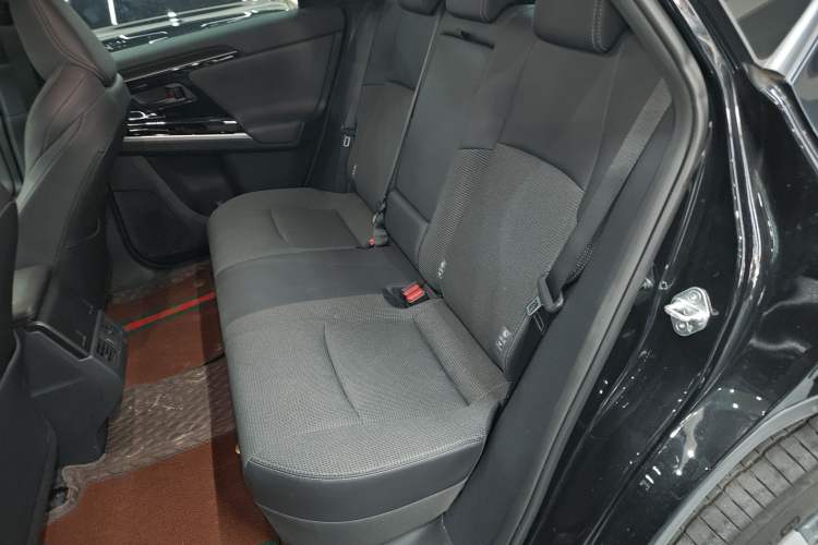 Used Toyota FAW bZ4X 2022 Two-Wheel-Drive Elite JOY Edition Interior 4