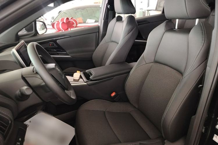 Used Toyota FAW bZ4X 2022 Two-Wheel-Drive Elite JOY Edition Left Front Seat