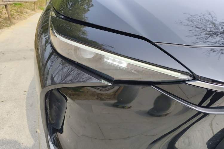 Used Toyota FAW bZ4X 2022 Two-Wheel-Drive Elite JOY Edition Right Front Headlight