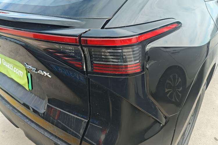 Used Toyota FAW bZ4X 2022 Two-Wheel-Drive Elite JOY Edition Right Rear Taillight