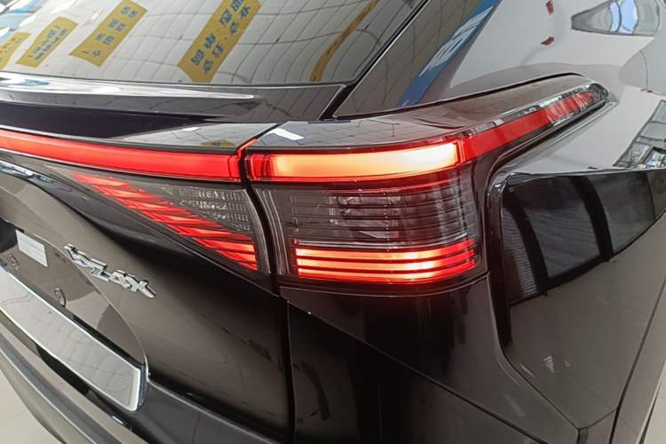 Used Toyota FAW bZ4X 2022 Two-Wheel-Drive Elite JOY Edition Right Rear Taillight
