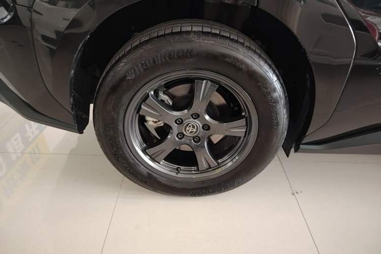 Used Toyota FAW bZ4X 2022 Two-Wheel-Drive Elite JOY Edition Right Rear Wheel Hub