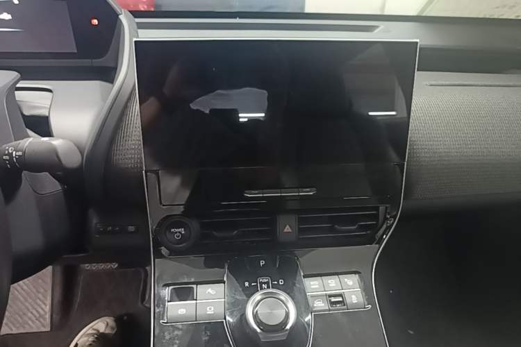 Used Toyota FAW bZ4X 2022 Four-Wheel-Drive High-Performance PRO Edition Audio And AC Panel