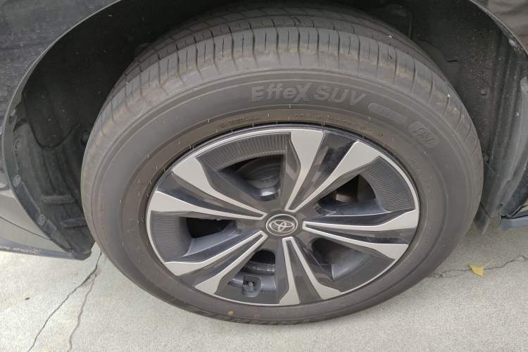 Used Toyota FAW bZ4X 2022 Two-Wheel Drive Long-Range PRO Version Exterior 4