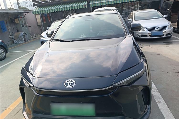 Used Toyota FAW bZ4X 2022 Two-Wheel Drive Long-Range PRO Version Exterior 5