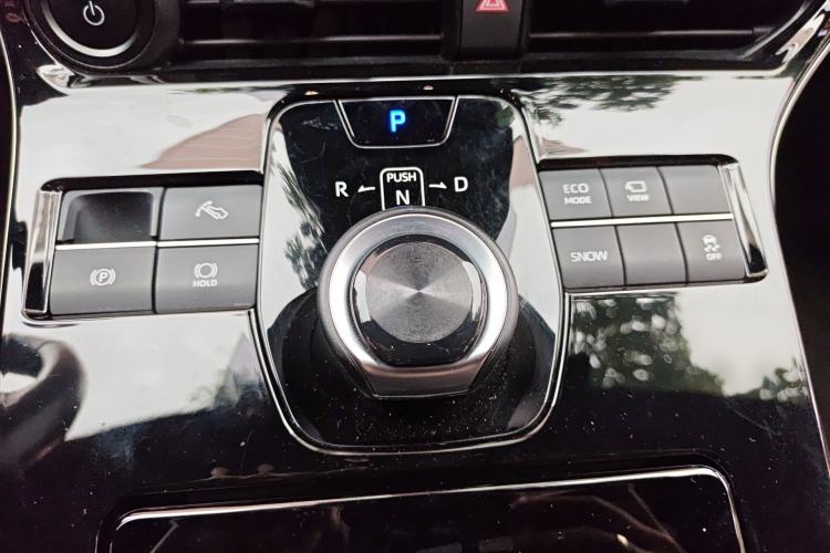 Used Toyota FAW bZ4X 2022 Two-Wheel Drive Long-Range PRO Version Gear Lever