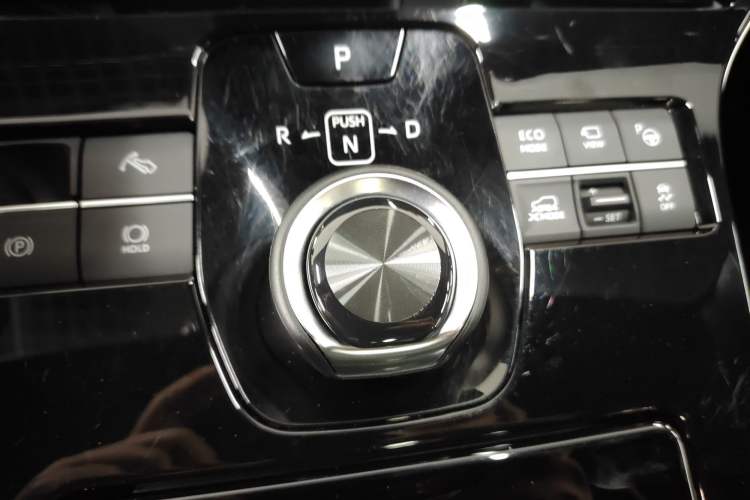 Used Toyota FAW bZ4X 2022 Four-Wheel-Drive High-Performance PRO Edition Gear Lever