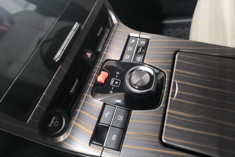 Used Toyota FAW bZ4X 2022 Four-Wheel-Drive High-Performance PRO Edition Gear Lever