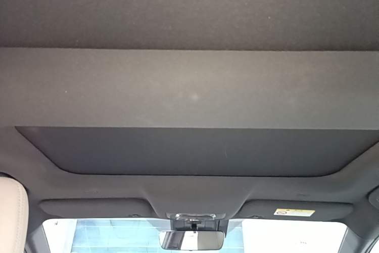 Used Toyota FAW bZ4X 2022 Four-Wheel-Drive High-Performance PRO Edition Headliner