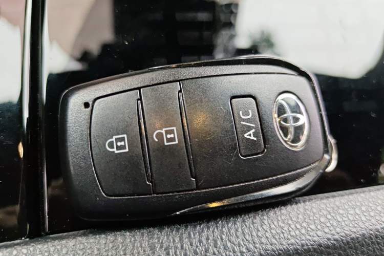 Used Toyota FAW bZ4X 2022 Two-Wheel Drive Long-Range PRO Version Interior 1