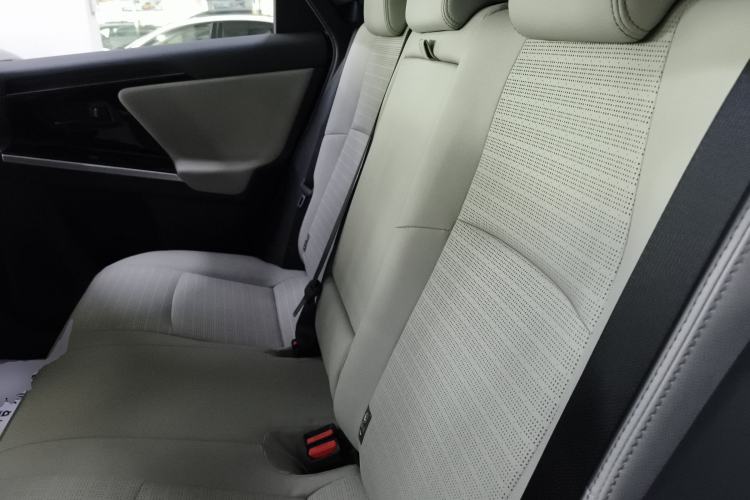 Used Toyota FAW bZ4X 2022 Four-Wheel-Drive High-Performance PRO Edition Interior 4