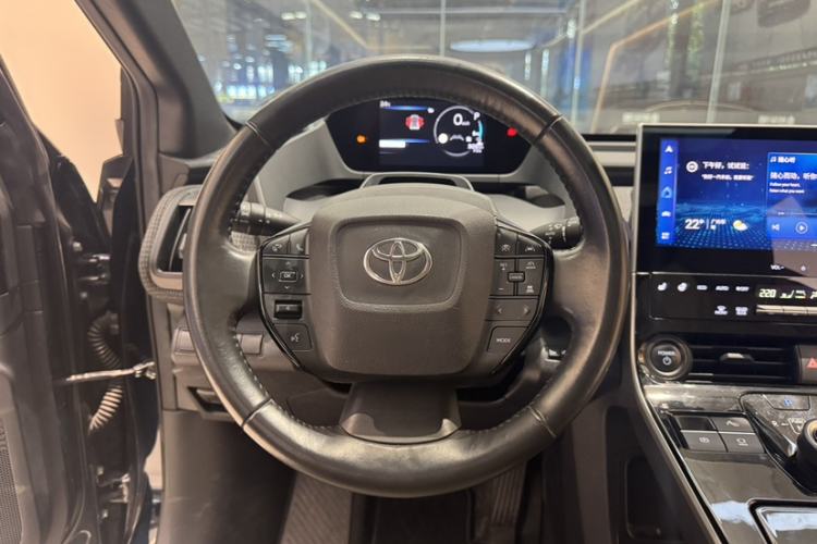 Used Toyota FAW bZ4X 2022 Four-Wheel-Drive High-Performance PRO Edition Interior 7