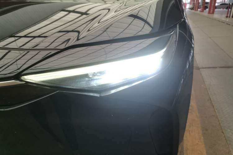 Used Toyota FAW bZ4X 2022 Four-Wheel-Drive High-Performance PRO Edition Left Front Headlight