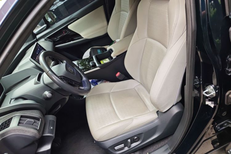 Used Toyota FAW bZ4X 2022 Two-Wheel Drive Long-Range PRO Version Left Front Seat