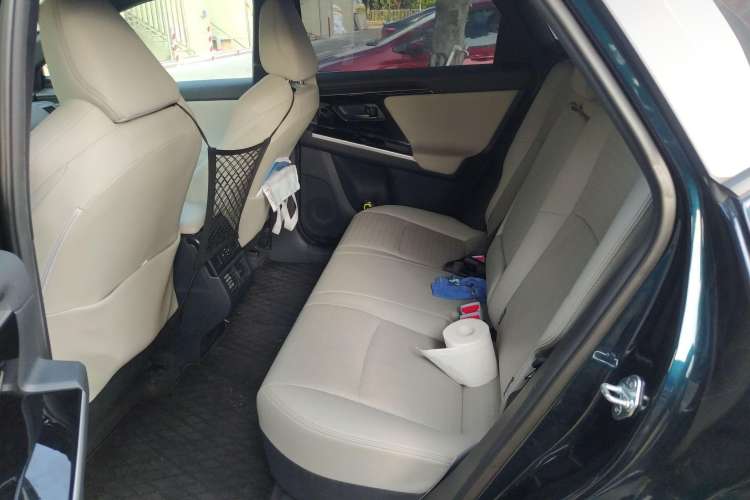 Used Toyota FAW bZ4X 2022 Two-Wheel-Drive Long-Range JOY Edition Left Rear Seat