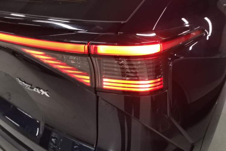 Used Toyota FAW bZ4X 2022 Four-Wheel-Drive High-Performance PRO Edition Right Rear Taillight
