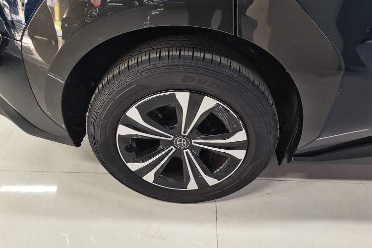 Used Toyota FAW bZ4X 2022 Four-Wheel-Drive High-Performance PRO Edition Right Rear Wheel Hub