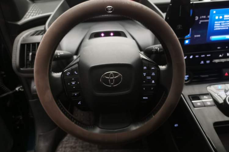 Used Toyota FAW bZ4X 2022 Four-Wheel-Drive High-Performance PRO Edition Steering Wheel