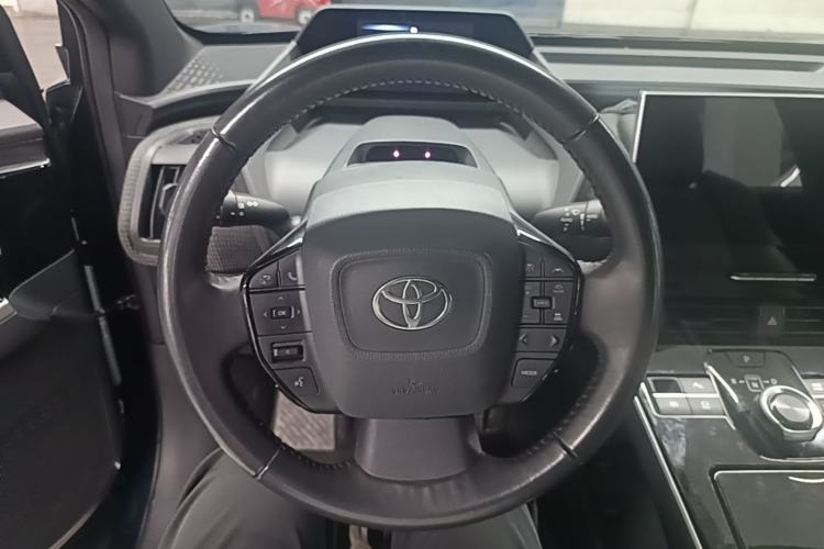 Used Toyota FAW bZ4X 2022 Four-Wheel-Drive High-Performance PRO Edition Steering Wheel