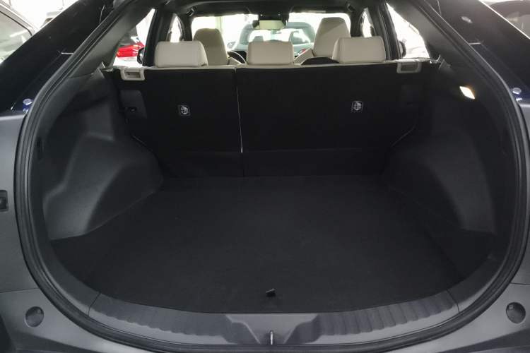 Used Toyota FAW bZ4X 2022 Four-Wheel-Drive High-Performance PRO Edition Trunk