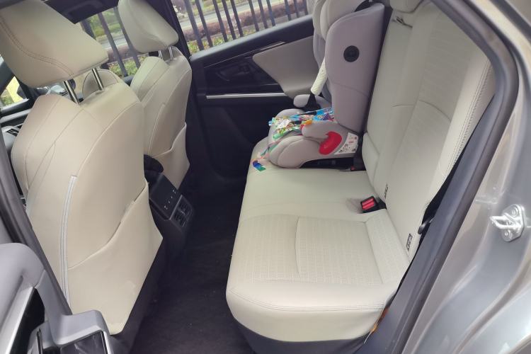 Used Toyota FAW bZ4X 2022 Four-Wheel-Drive High-Performance PRO Edition Left Rear Seat