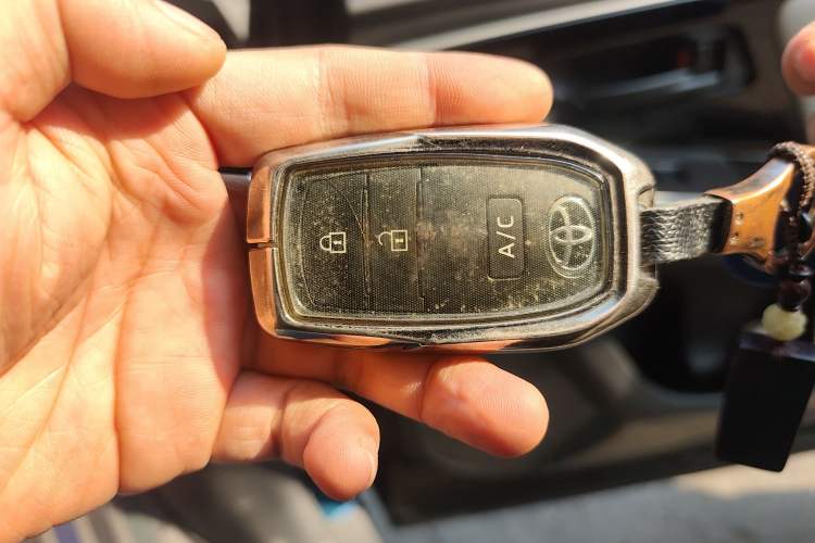 Used Toyota FAW bZ4X 2022 Four-Wheel-Drive High-Performance PRO Edition Vehicle Key