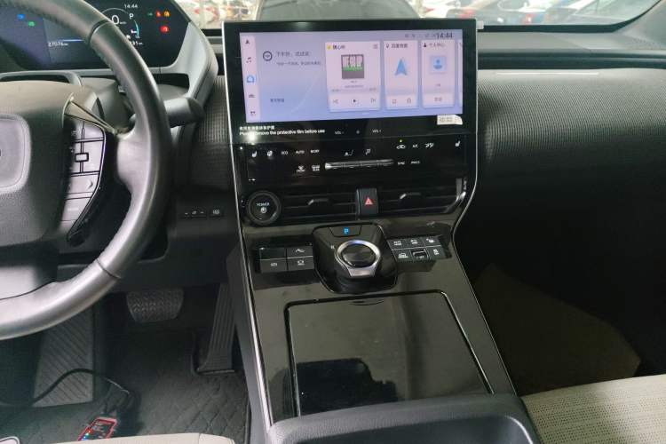 Used Toyota FAW bZ4X 2022 Four-Wheel-Drive High-Performance PRO Edition Audio And AC Panel