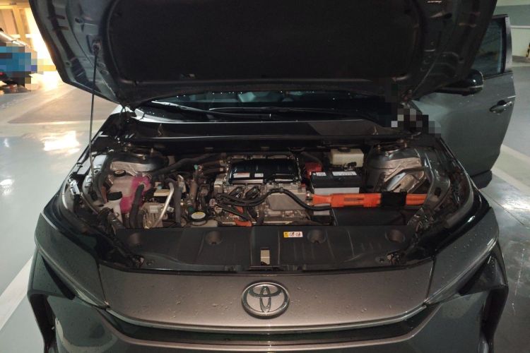 Used Toyota FAW bZ4X 2022 Four-Wheel-Drive High-Performance PRO Edition Engine Bay