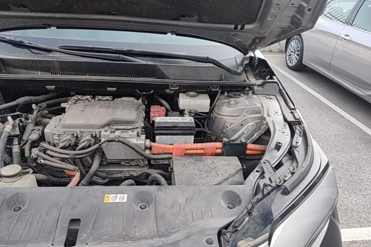 Used Toyota FAW bZ4X 2022 Four-Wheel-Drive High-Performance PRO Edition Engine Bay Left