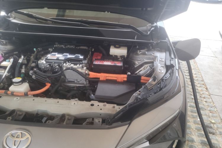 Used Toyota FAW bZ4X 2022 Four-Wheel-Drive High-Performance PRO Edition Engine Bay Left